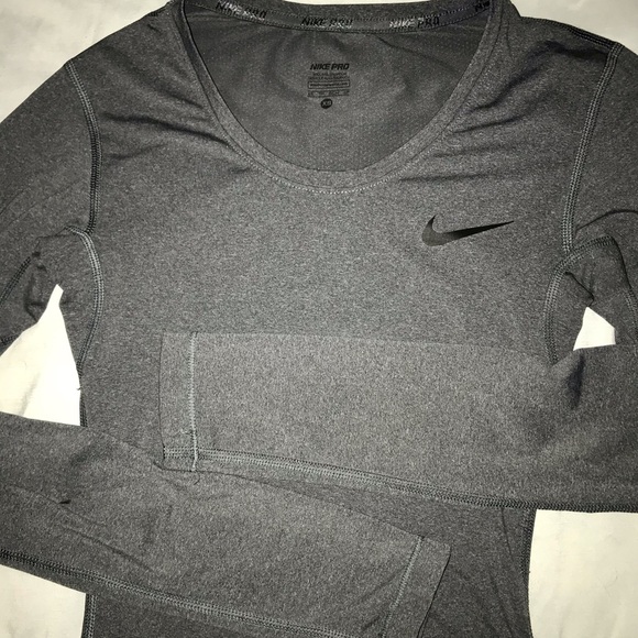 Nike Pro Women's Gray Long Sleeve Top - Picture 3 of 5